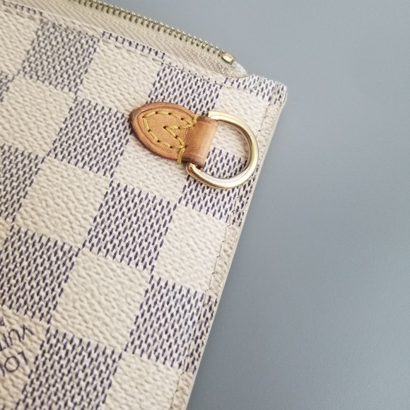 LOUIS VUITTON Neverfull Pouch GM Damier Print - Picture 12 of 16